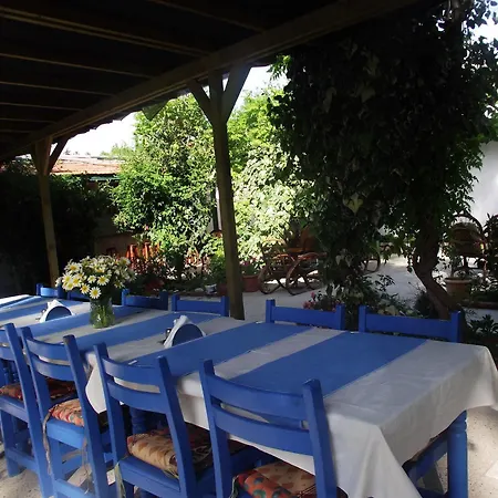Dardanos Otel 2*